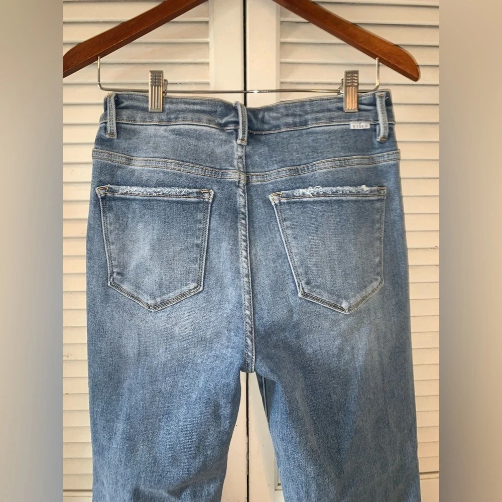 Risen high rise medium wash flared frayed hem jeans women’s size 9/29 - Picture 4 of 8